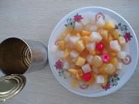 canned  fruit  cocktail