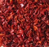 Dehydrated red pepper flakes
