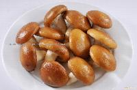 Shiitake champignons in brine