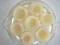 Canned white peach