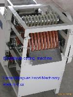 Broad bean cutting machine