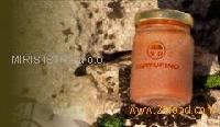 TOMATO SAUCE WITH TRUFFLES