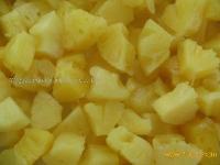 Canned  pineapple   broken   slices 