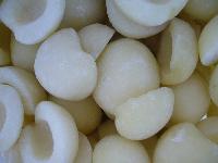  IQF   white   peach  halves