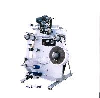semi-automatic round labeling machine