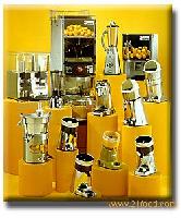  FRUIT   JUICER S