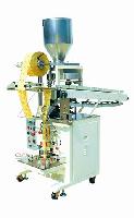 Vertical small-size bag packing machine (tri-angle type)