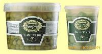  olives  in  brine 