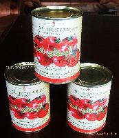 Italian quality tomato paste in 425g cans