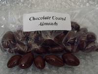Chocolate  coated   almonds 