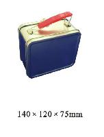  tin   lunch   box 