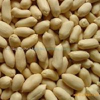 Blanched peanut kernels(long shape)
