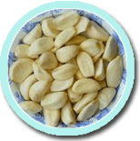 Crisp pieces of garlic